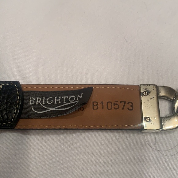 Brighton silver black belt with texture leather and adjustable fit. - Picture 5 of 7